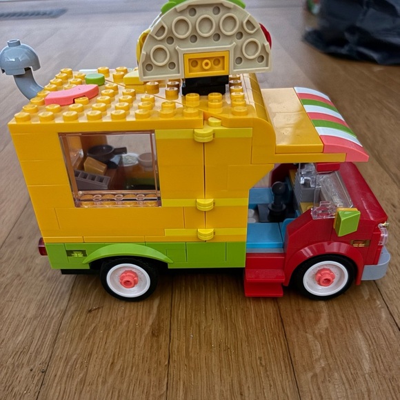 Lego Taco Truck Street food Market #41701 Complete built set - Picture 4 of 7